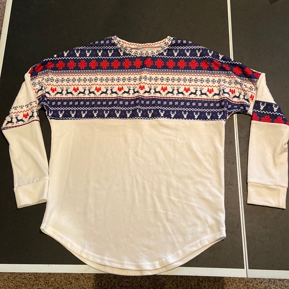 Fairisle print top. Size L